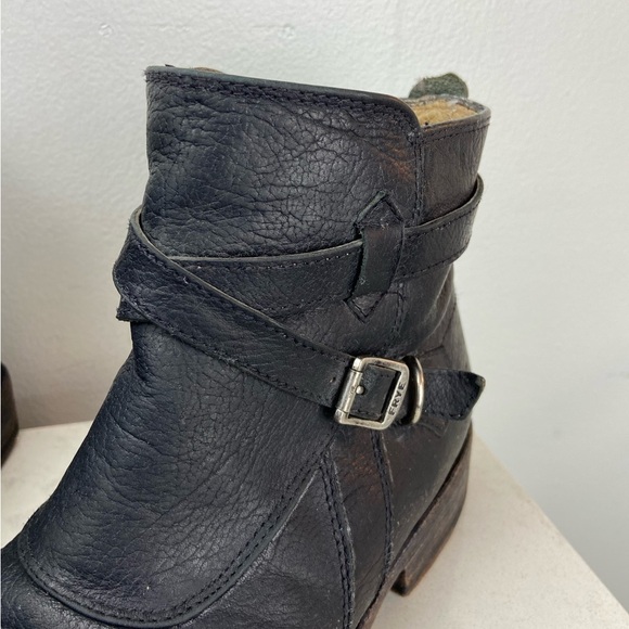 FRYE JAYDEN CROSS STRAP Black Leather Boots - Picture 7 of 16